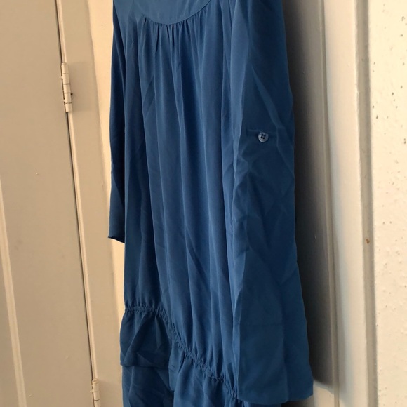 Spring dress - Picture 3 of 3